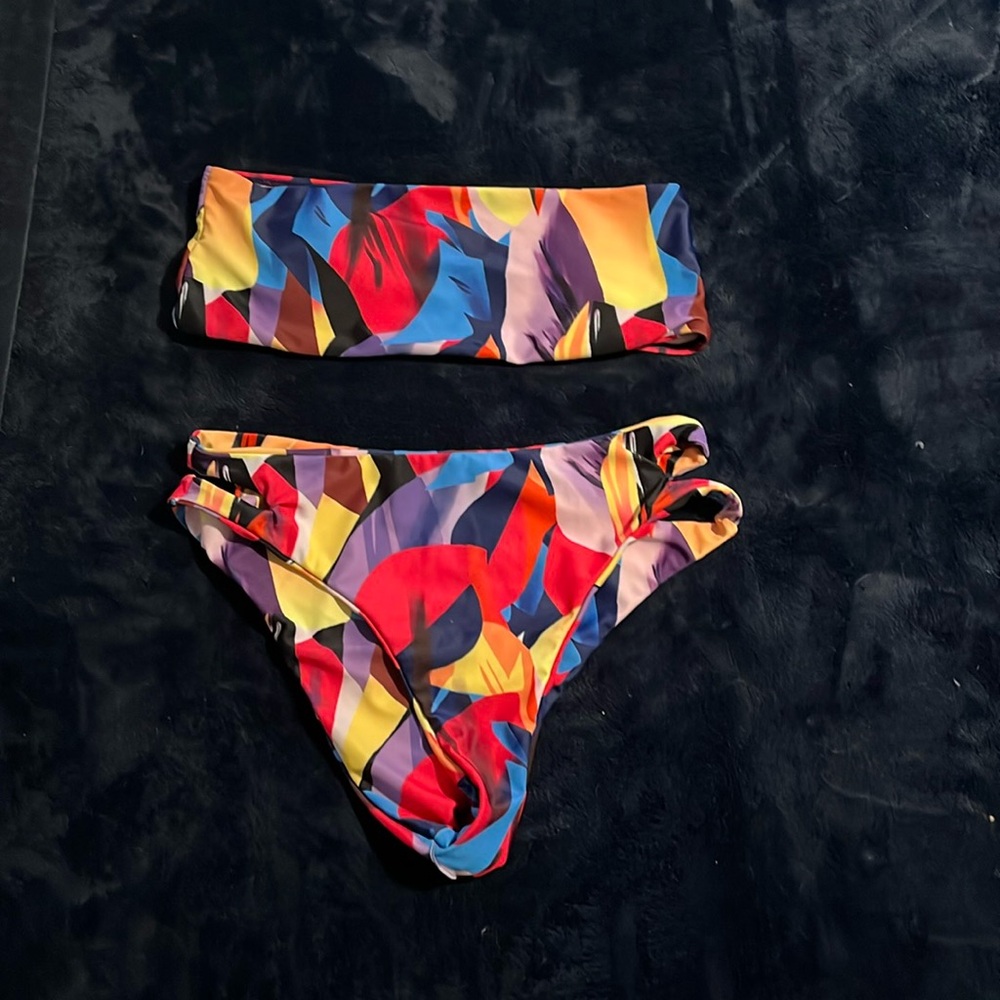 Size Medium Multi Color Bikini